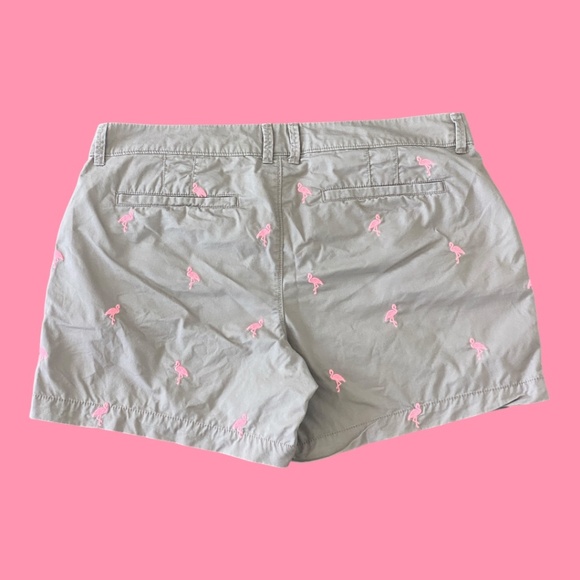 Old Navy Chino Flamingo Shorts Inseam 4" Size 12 - Picture 2 of 5